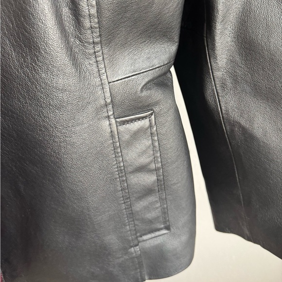 Croft & Barrow Black 100% Leather Button Down Jacket Women L Classic Vintage Y2K - Picture 2 of 5